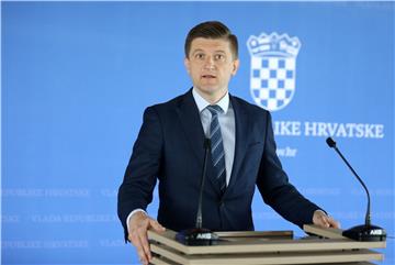 Marić: Rast na tragu vladinih očekivanja