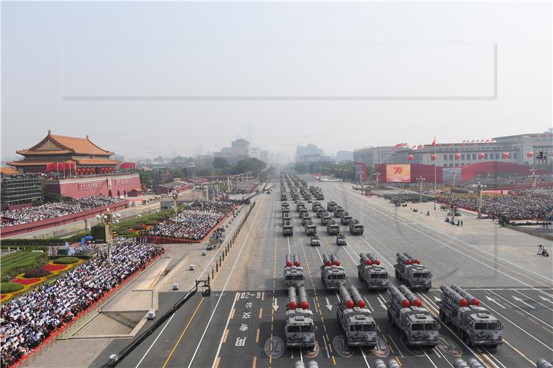 Peking kaže da SAD preuveličava prijetnju iz Kine