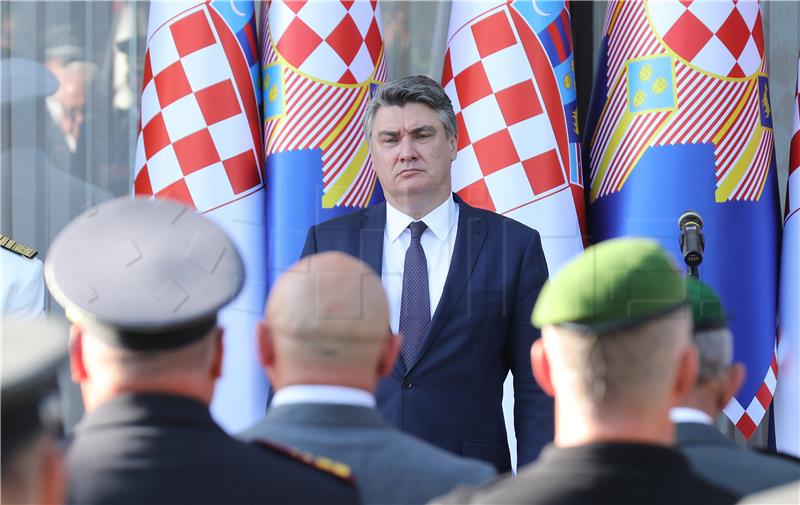 Milanović priredio prijam u povodu Dana OSRH