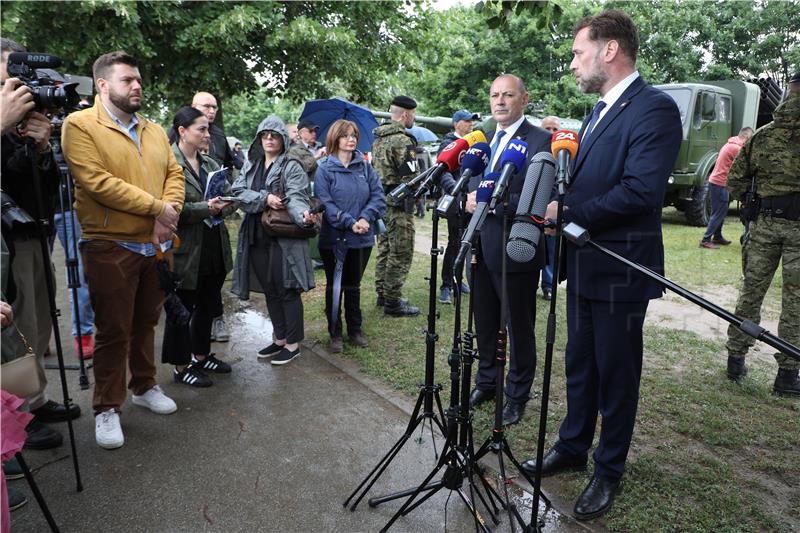 Taktičko-tehnički zbor naoružanja i opreme HV-a na Jarunu