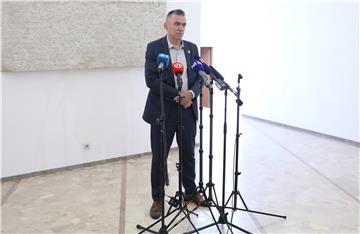 Hrvatski sabor, konferencija za medije Stipe Mlinarića