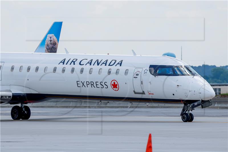 USA ATLANTA AIRPORT AIR CANADA