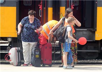 Prvi ovosezonski turistički vlak iz Češke stigao u Rijeku