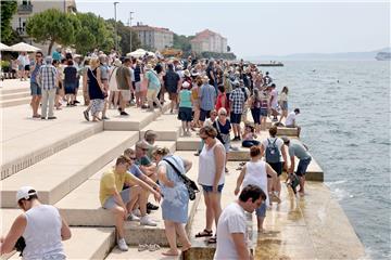 Turisti u Zadru