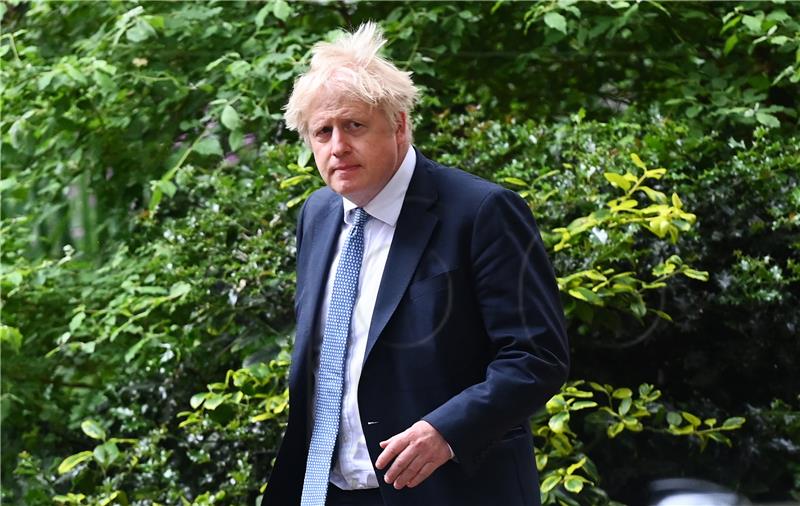 Boris Johnson proglašen kozakom, nadjenuto mu i kozačko ime - Boris Čuprin