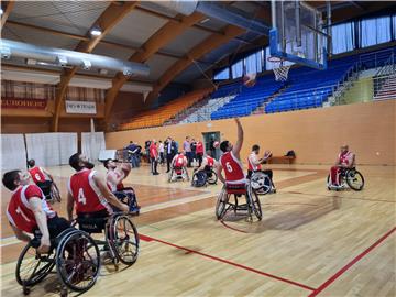 Nedelišće: Milanović posjetio pripreme košarkaške reprezentacije osoba u kolicima