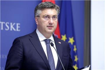 Plenković predstavio zakonske izmjene za novi model obiteljske mirovine