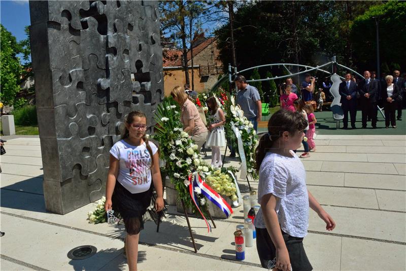 Slavonski Brod: Sjećanje na djecu poginulu u Domovinskom ratu