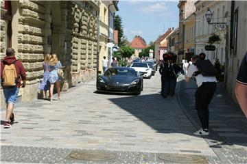 Defile luksuznih automibila centrom Varaždina