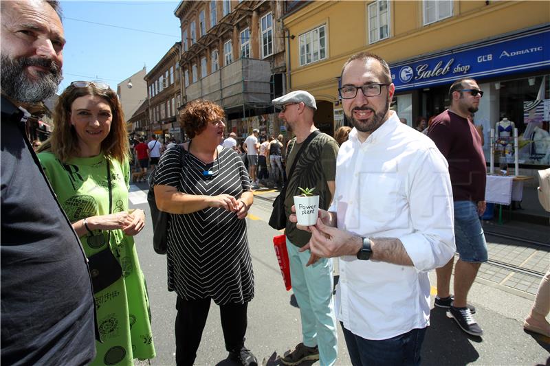 Projekt Ilica:Q’ART ljetno izdanje pod nazivom "Flower Power"