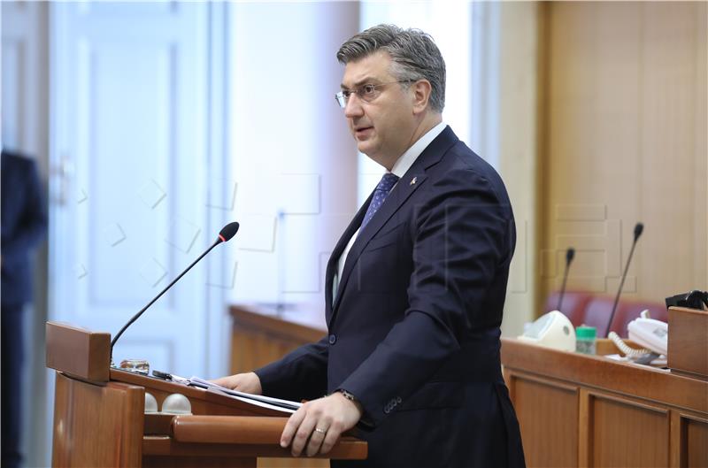 Plenković i Jandroković pozvali mlade da oplemenjuju politiku 