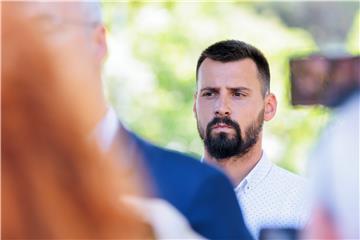 Konferencija za medije Puljka, Ivoševića i Baričića