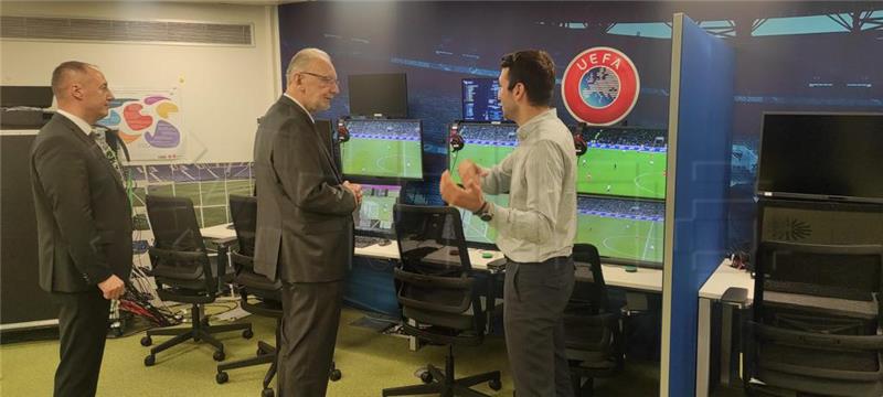 Croatian interior minister meets with UEFA president