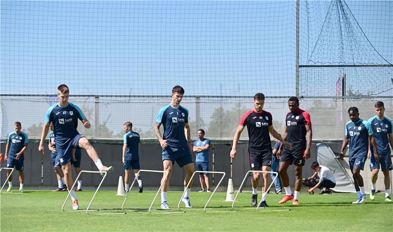 Konferencija za medije i trening HNK Rijeke