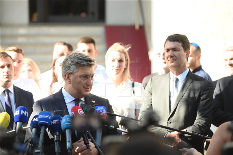 Plenković o inflaciji: Vlada će poduzimati mjere po potrebi