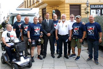 Varaždin veterans to walk 1000 km to attend opening of Pelješac Bridge