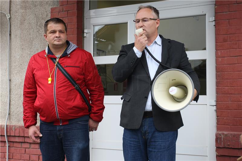 SHŽ pokrenuo postupak mirenja radi mogućeg štrajka radnika Pružnih građevina