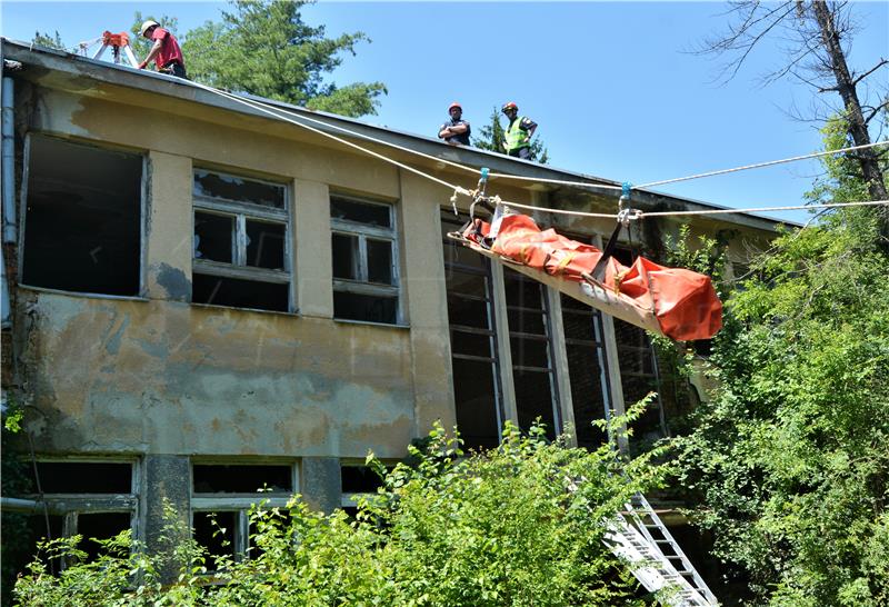 Karlovac-  Vježba Civilne zaštite „RI QUAKE 2022“ - pružanje pomoći u  potresu