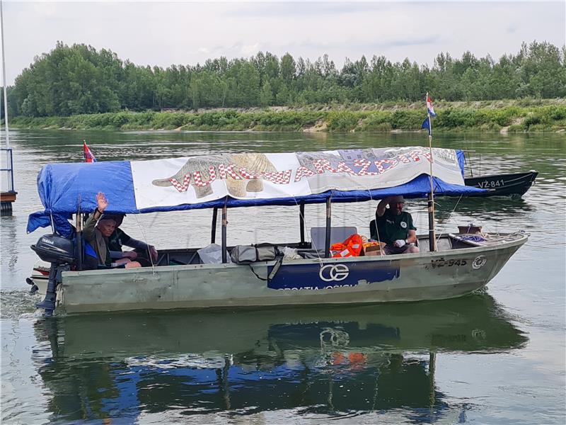 Tradicionalni spust splavima od Varaždina do Vukovara za poginule branitelje 