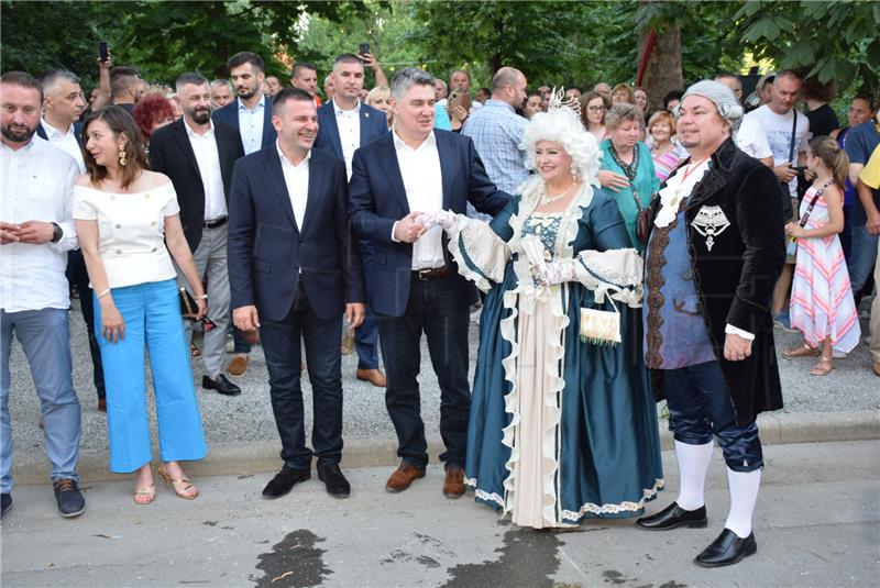 Predsjednik Zoran Milanović na Terezijani "dočekao" caricu Mariju Tereziju