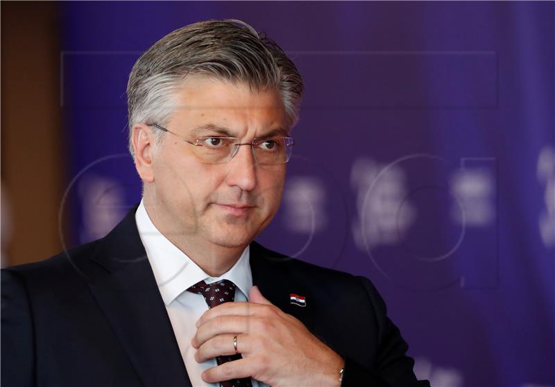 Plenković u Rigi: Širimo LNG terminal s 2,9 na 6,1 milijardi kubičnih metara