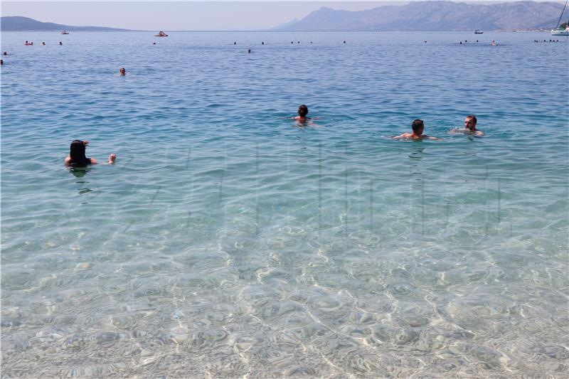  Makarske plaže na prvi dan ljeta