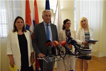 Dubrovnik - Konferencija za medije Nikole Dobroslavića