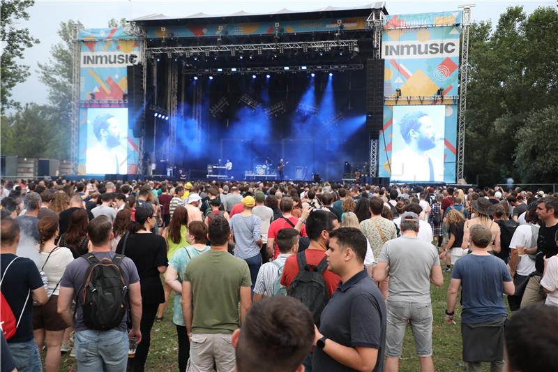 Nastup grupe White Lies na INmusic festivalu