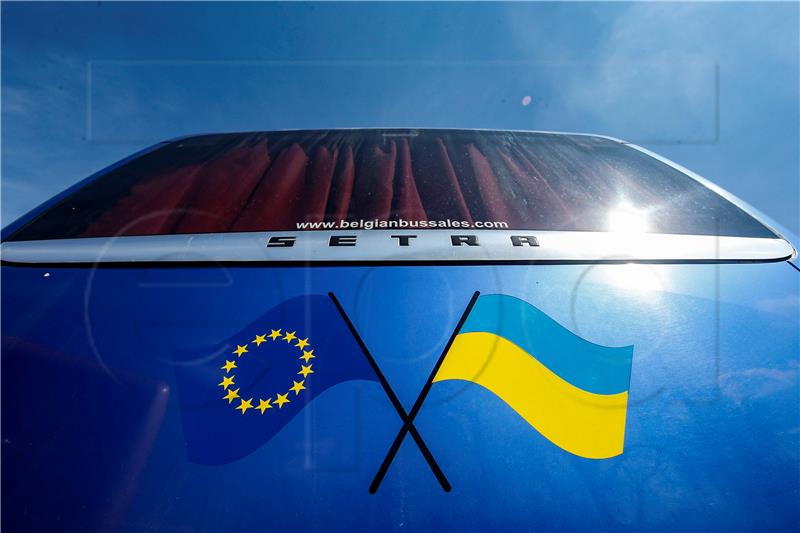 EP demands that EU grants candidate status to Ukraine and Moldova without delay