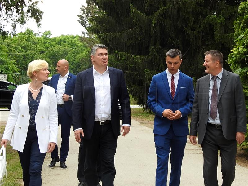 Milanović na svečanoj sjednici Općinskog vijeća Petrijanca