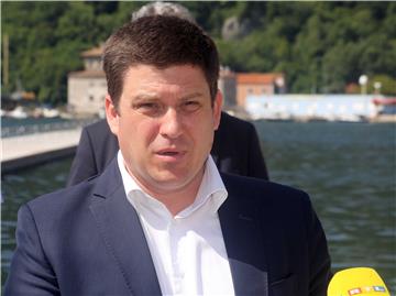 Butković: Dva milijuna vozila više na autocestama nego 2019.