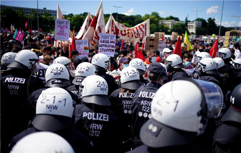 Uhićenja u Njemačkoj nakon nasilnih demonstracija protiv G7 