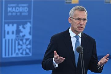 Rusija je "izravna prijetnja" sigurnosti zemalja NATO-a - Stoltenberg