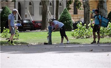 Zagrebačka hitna pomoć - povećan broj intervencija zbog vrućine