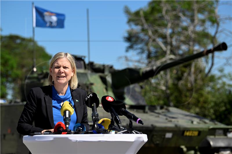 SWEDEN GOVERNMENT DEFENSE