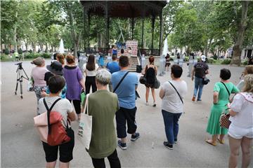 Prosvjedni skup solidarnosti Women's Independence Day