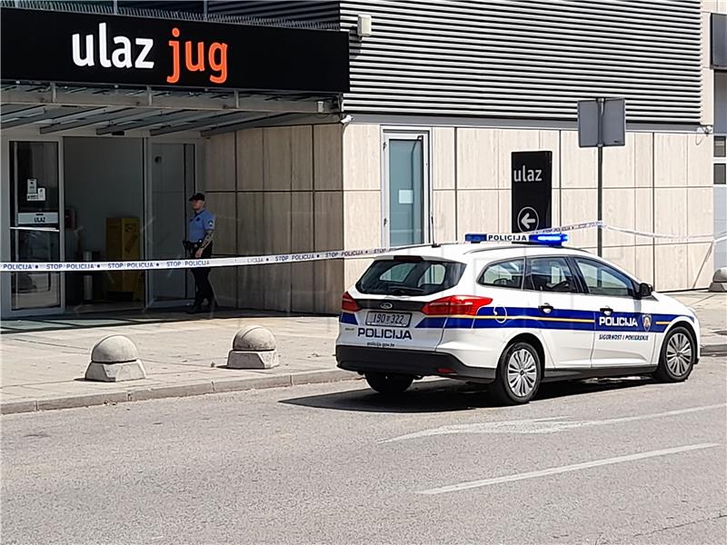 Trgovački centar Avenue Mall evakuiran zbog dojave o bombi