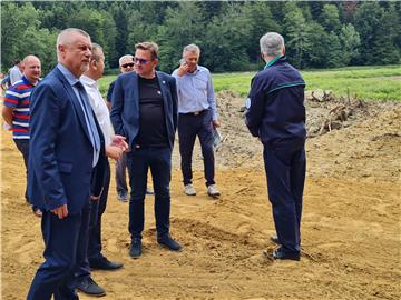 Izmuljivanje Trakošćanskog jezera