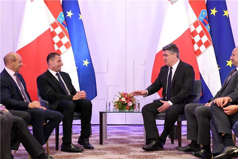 Milanović meets Malta's parliament and government officials in Valletta