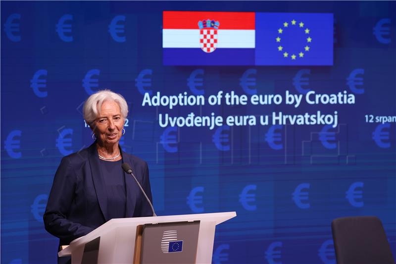 Lagarde: Euro will cushion consequences of crisis in Croatia