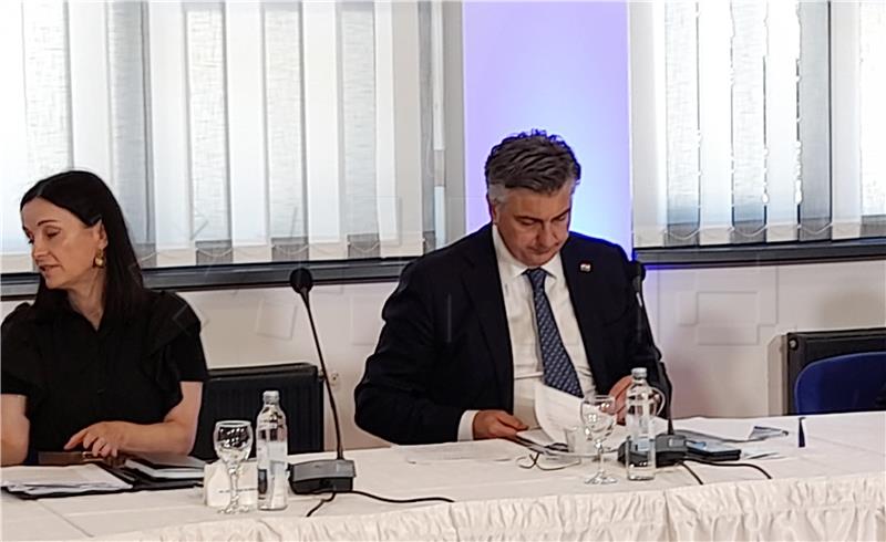 Plenković satisfied with implementation of Slavonia, Baranja and Srijem programme