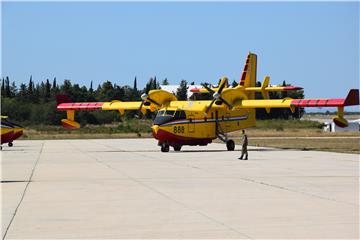 Canadair upućen na gašenje požara u Sloveniju