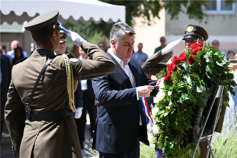 Milanović na obilježavanju Dana sjećanja na vojne i civilne žrtve prominskog kraja