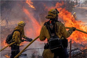 USA WILDFIRE OAK FIRE