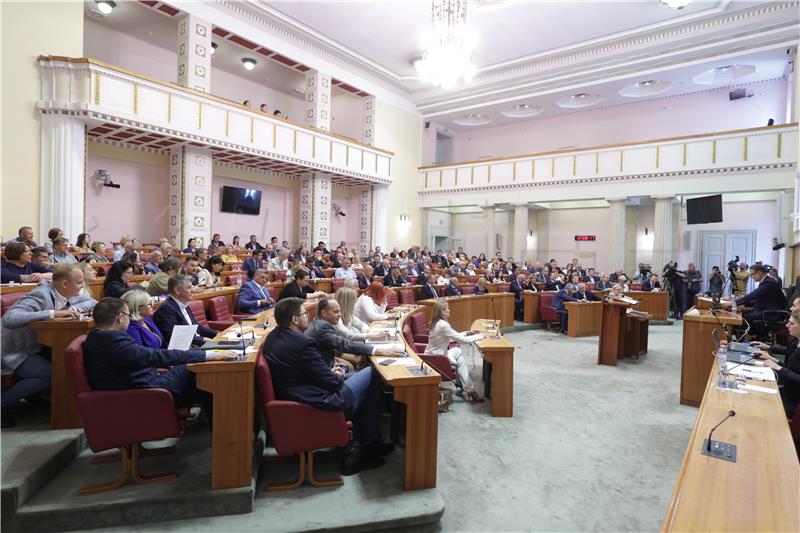 Zastupnički troškovi na korak do onih iz predepidemijske 2019.