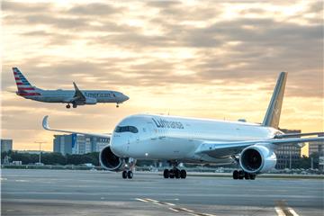 Lufthansa otkazuje više od 1000 letova zbog štrajka u srijedu