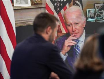 Biden prekida izolaciju nakon dva negativna testa na covid  