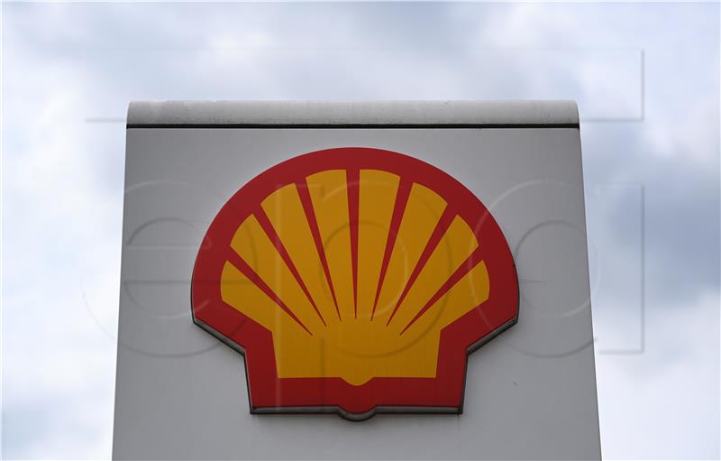 BRITAIN ENERGY SHELL PROFITS