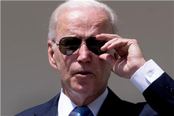 Biden i dalje pozitivan na covid-19, dobro se osjeća