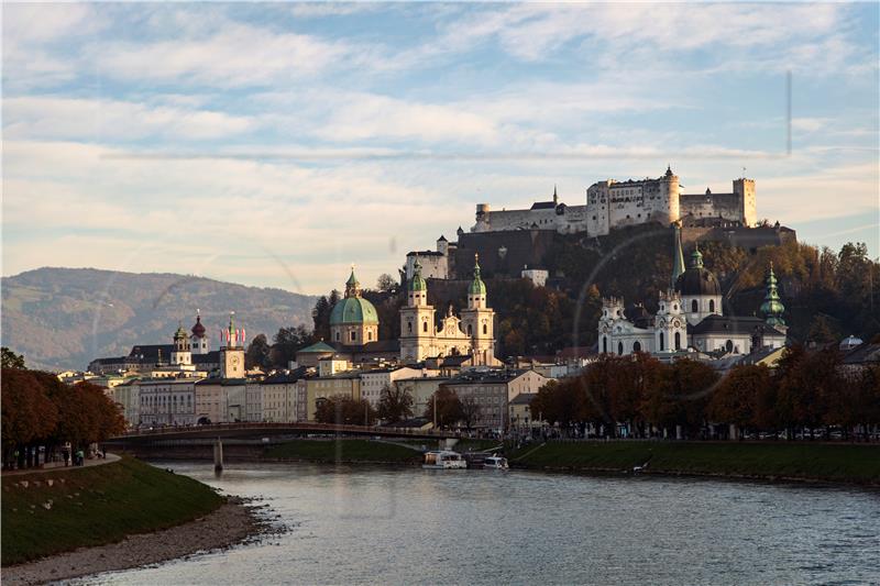 Gase se svjetla zbog štednje na znamenitostima u austrijskom Salzburgu